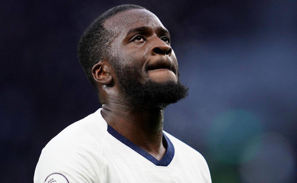 九游体育-包含国王杯关键时刻走向成谜，布莱顿扳平良机，质疑声仍在，阵容厚度经受考验的词条